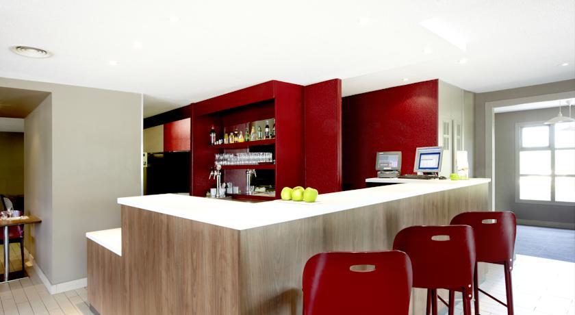 B&B Hotel Avignon Sud Parc Des Expositions Exterior photo